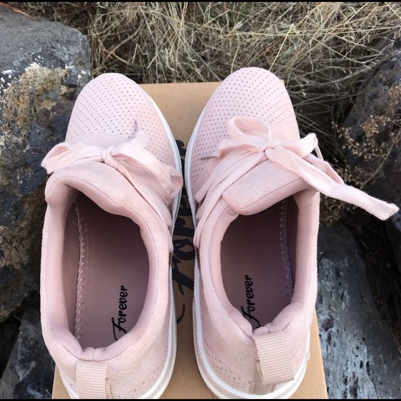 🛑SOLD OUT🛑 - Picture 3 of 4